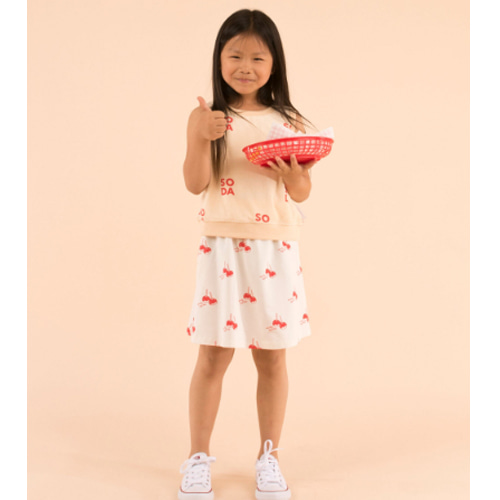 &#039;candy apples&#039; short skirt